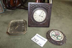 lot 282 image: Lot of (3) Wall Clocks - Stained Glass Flower, Roman Numeral, Verichron