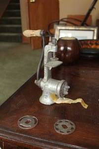 lot 294 image: Vintage Keystone #10 Meat GrinderPasta Maker with 2 Attachments