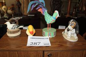 lot 287 image: Lot of (4) Animal Figurines - Rooster, Birds, Puppy Dog