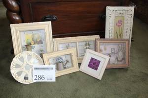 lot 286 image: Lot of (7) Framed Wall Dcor