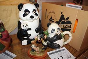 lot 312 image: Lot of (3) Panda Bear Table Dcor - Cookie Jar, Figurine, Pitcher