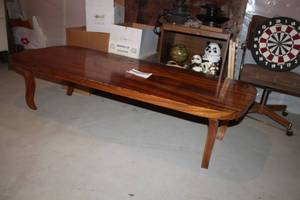 lot 34 image: Wood Coffee Table 63Lx25Wx16H
