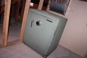 lot 37 image: Meilink Steel Safe Company Fireproof Combination Floor Safe with Combination 25Wx21Dx30-12H