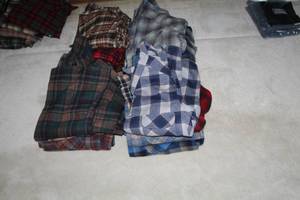 lot 413 image: Lot of (20) Pendelton Long Sleeve Flannel Shirts (new)