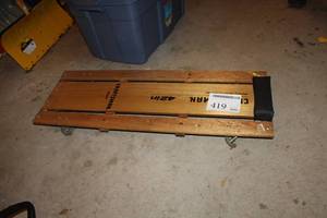 lot 419 image: Craftsman Wood Shop Creeper 42L