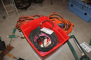 lot 422 image: Lot of Extension Cords
