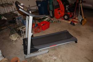 lot 414 image: Weslo Treadmill Exercise Equipment