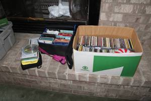 lot 212 image: Lot of (Approximately 100) Music CDs