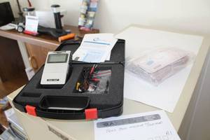 lot 232 image: Tens 7000 Machine with Econotens Reusable Stimulating Electrodes