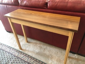 lot 41 image: Nice Condition Tall Sofa or Hall Table