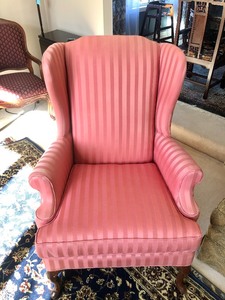 lot 56 image: Nice Vintage KING HICKORY Large Pink Wingback Armchair 