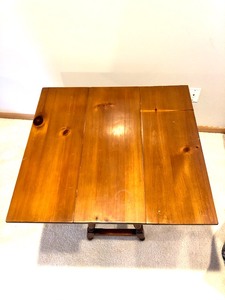 lot 81 image: Vintage Pine Drop Leaf Side Table