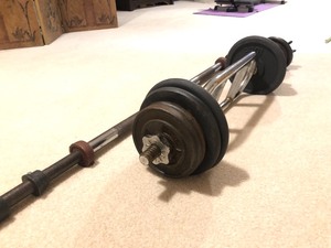 lot 8 image: Long Barbell & Triceps Barbell wPlates