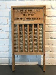 lot 12 image: Antique Primitive MAID-RITE Washboard
