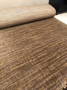 lot 127 image: Nourison Essex Manor Wool Rug