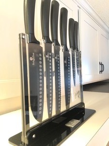 lot 109 image: Berlinger Haus Cutlery Set wAcrylic Knife Rack