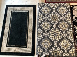 lot 140 image: Lot of 3 Entryway Rugs