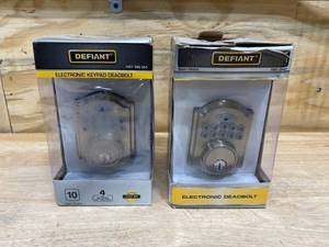 lot 15 image: DEFIANT Lot of 2-  Castle Satin Nickel Electronic Keypad Deadbolts