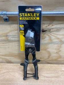 lot 18 image: STANLEY FATMAX 1.5-in 60CrV Snips