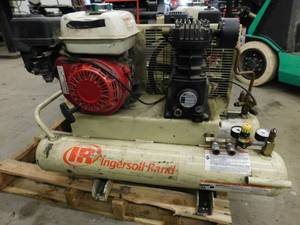 lot 25 image: Ingersoll Rand Gas Powered Air Compressor