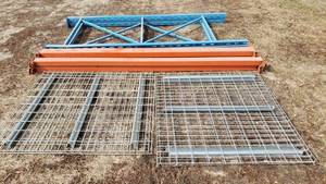 lot 24B image: 8 Pallet Racking