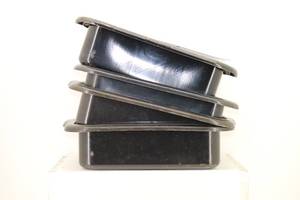 lot 13 image: (4) Roaster Pans