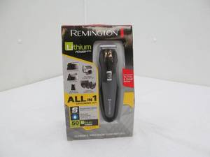 lot 6 image: Remington grooming kit
