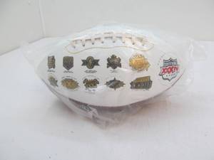 lot 25 image: Super bowl XXXIV football