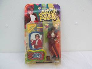 lot 31 image: Austin Powers  figure
