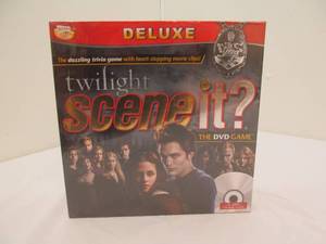 lot 37 image: Deluxe Scene IT Game