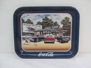 lot 124 image: Coca Cola tray