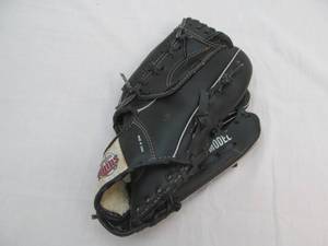 lot 127 image: Twins baseball glove