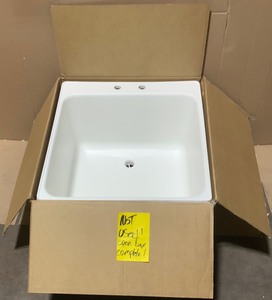 MUSTEE UTILATUB 23 IN. x 25 IN. POLYPROPYLENE FLOOR MOUNT LAUNDRY TUB NEW SEE PICS