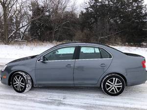 lot 4 image: 2006 Volkswagen Jetta TDI - Manual Diesel
