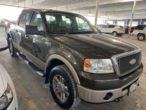 lot 7 image: 2008 Ford F-150 XLT Crew 4x4