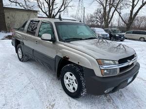 lot 13 image: 2003 Chevrolet Avalanche Z71 4x4