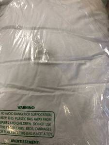 Black Label PrimaLoft Soft Down Alternative King Pillow (1), PO81-K-WHITE, NEW