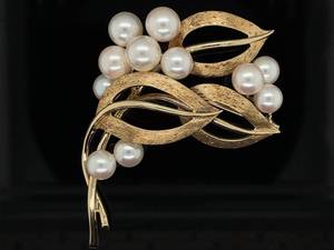Vintage Mikimoto Pearl Estate Brooch  Pin in 14k Yellow Gold $2375 Retail