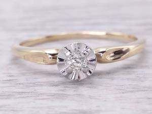 Vintage Diamond Estate Ring in Two-Tone 14k Gold