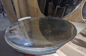 Mirrors & Glass Pieces