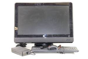 lot 3 image: HP Compaq 8200 Elite All-in-One