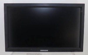 lot 7 image: Samsung 320MP-2 32 Professional LCD MulriMedia Display