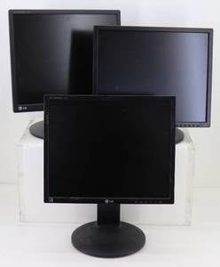 lot 40 image: (3) 19 LG Monitors