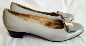 Salvatore Ferragamo Light Grey Vara Pumps