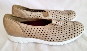Munro Gold Mesh Sneakers