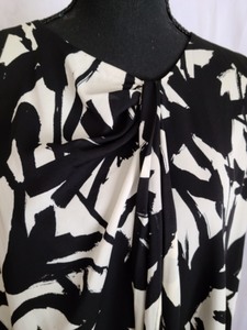 SoCa By St. John Silk Blend Top