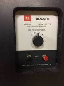 lot 200 image: Pair of JBL Speakers
