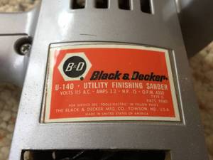 lot 209 image: Black and Decker Finishing Sander