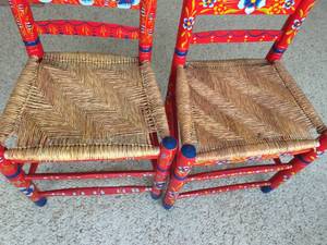lot 246 image: Vibrant Colored Hand Painted Chairs w Weaved Seats