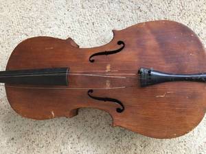 lot 257 image: Vintage Cello in Fair Condition